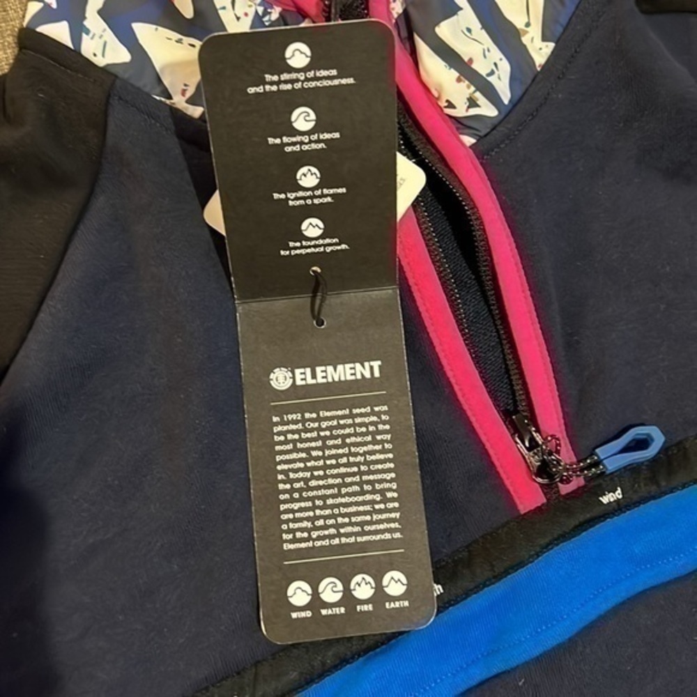 Element Fleece - Picture 9 of 9